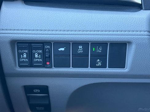 Used 2020 Honda Odyssey EX-L image 42