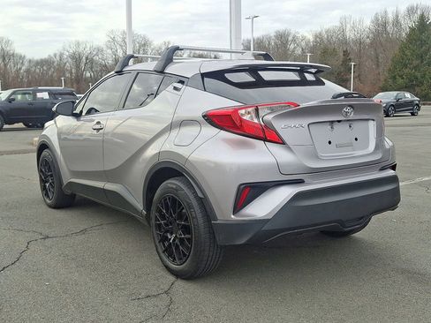 Used 2019 Toyota C-HR LE image 24
