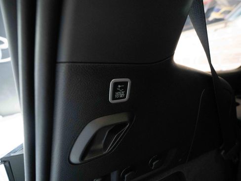 Used 2024 Jeep Grand Wagoneer Series III w/ Rear Seat Video Group 1 image 29