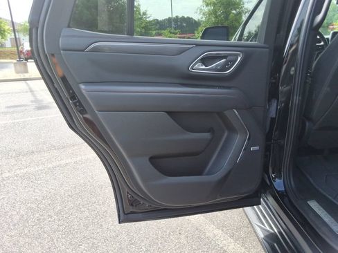 Certified 2023 Chevrolet Tahoe RST w/ Luxury Package AWD/4WD image 18