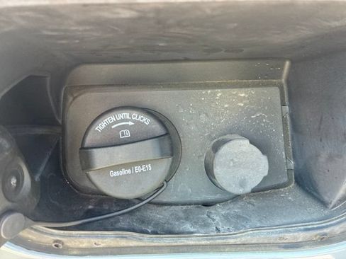 Used 2024 Ford F250 Lariat w/ Black Appearance Package AWD/4WD image 7