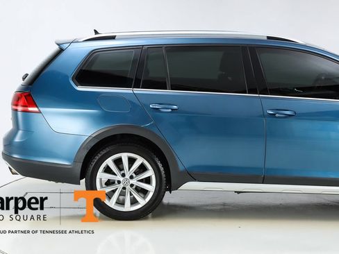 Used 2017 Volkswagen Golf Alltrack S AWD/4WD image 11