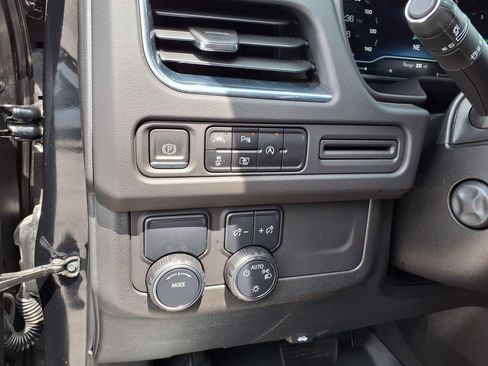 Used 2023 Chevrolet Tahoe LT w/ LT Signature Plus Package RWD image 27