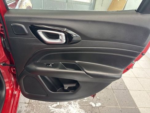 Used 2024 Jeep Compass Limited w/ High Altitude Package image 9