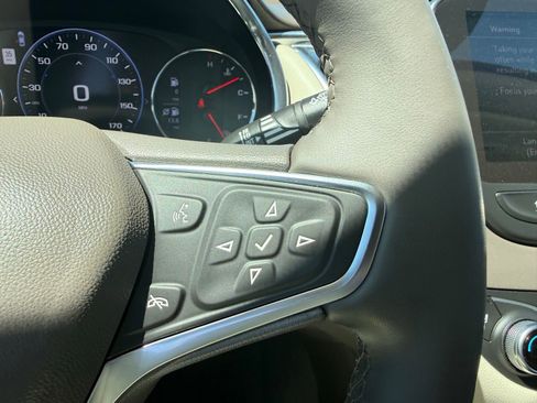 Used 2024 Chevrolet Malibu LT FWD image 20