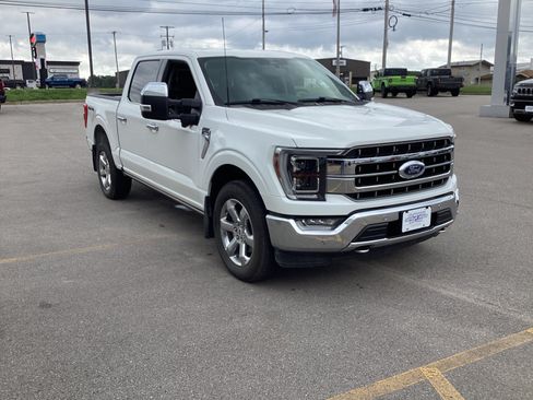 Used 2023 Ford F150 Lariat w/ Equipment Group 502A High AWD/4WD image 4
