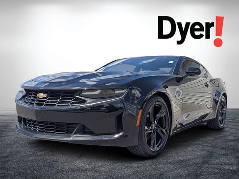 Used 2024 Chevrolet Camaro LT RWD image 8