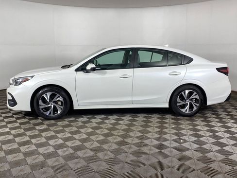 Used 2025 Subaru Legacy Premium AWD/4WD image 8