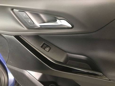 New 2026 Chevrolet Equinox LT w/ Convenience Package II image 25