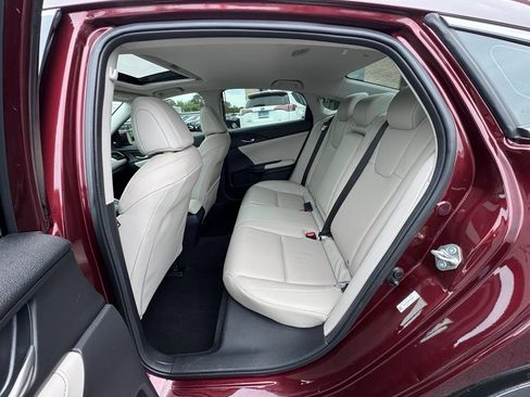 Used 2019 Honda Insight Touring image 9