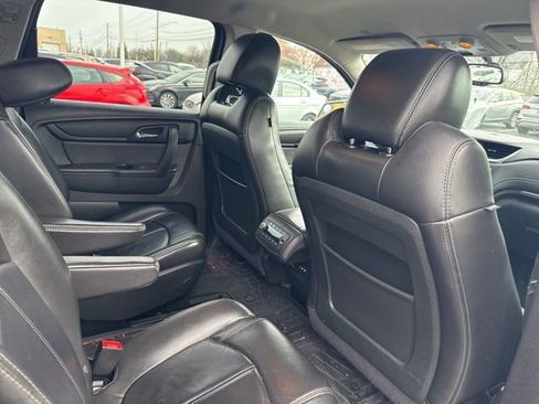 Used 2013 Chevrolet Traverse LT image 11