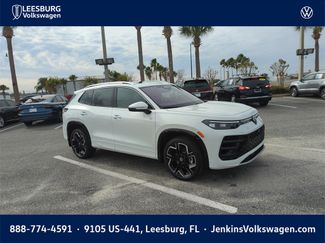 New 2026 Volkswagen Tiguan SEL R-Line 360° Tour