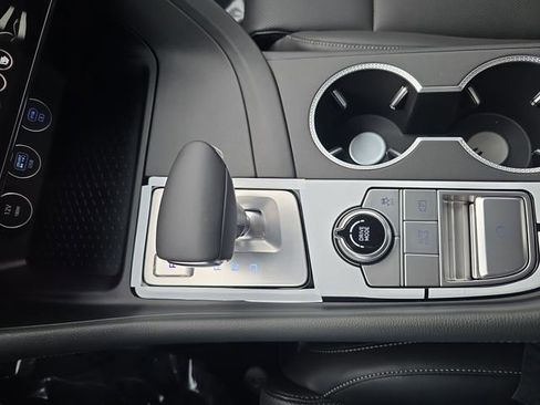 New 2026 Genesis G70 2.5T image 20