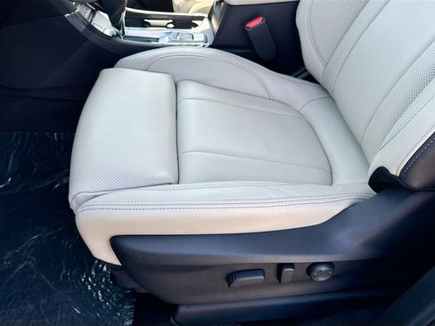 New 2026 Subaru Ascent Limited AWD/4WD image 24
