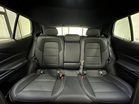 Certified 2024 Chevrolet Equinox EV LT FWD image 28