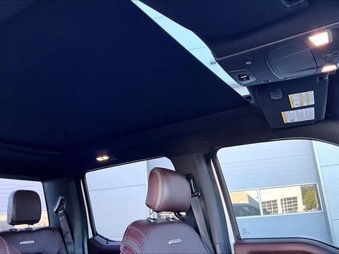 Used 2016 Ford F150 Platinum w/ Technology Package AWD/4WD image 30