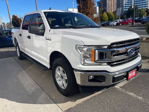 Used 2020 Ford F150 XLT w/ Trailer Tow Package image 38