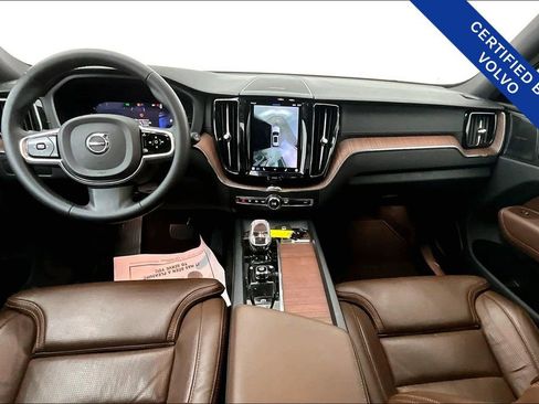 Certified 2023 Volvo XC60 B5 Ultimate w/ Climate Package image 20