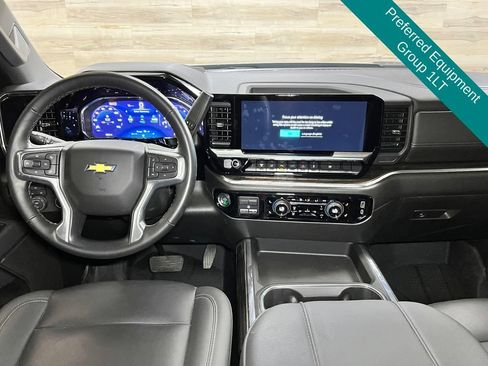 Used 2026 Chevrolet Silverado 3500 LT w/ All Star Edition AWD/4WD image 2