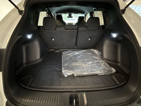 New 2025 Honda HR-V Sport image 19