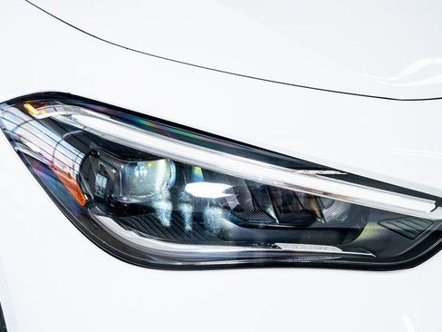 Used 2024 Mercedes-Benz CLE 300 4MATIC Coupe image 20