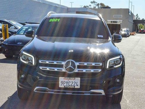 Used 2021 Mercedes-Benz GLB 250 image 2