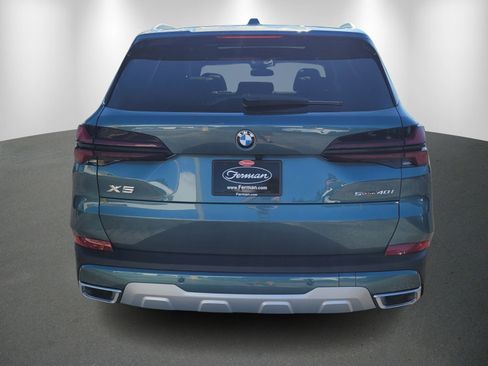 New 2026 BMW X5 sDrive40i image 6