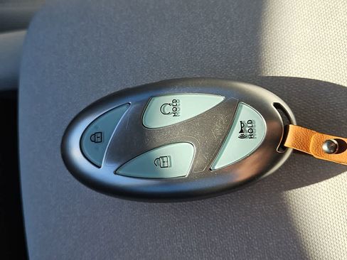 Certified 2025 Hyundai Ioniq 6 SEL image 37