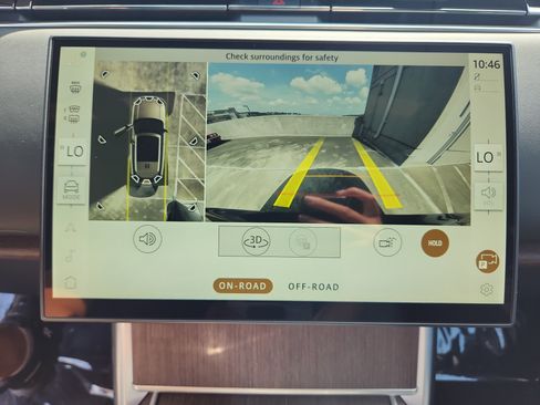 New 2025 Land Rover Range Rover SE image 22