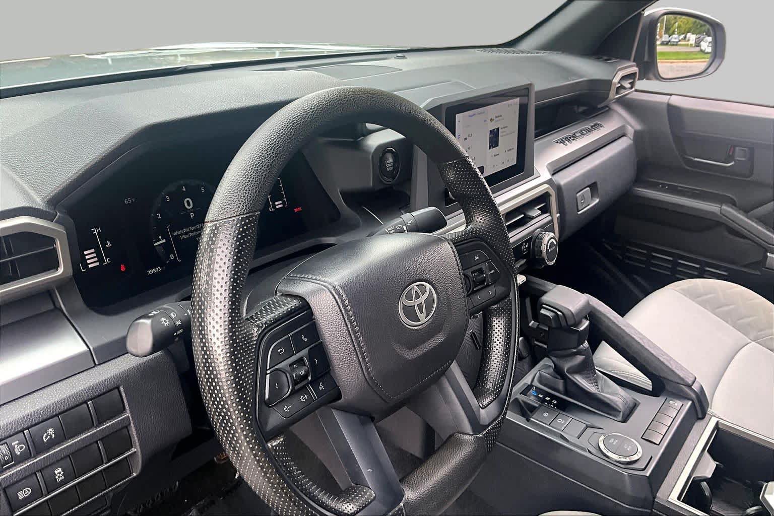 Used 2024 Toyota Tacoma SR5 RWD image 17
