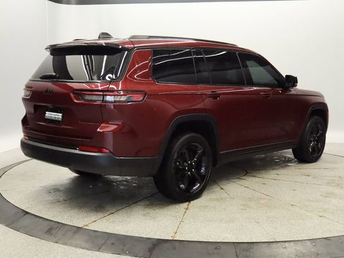 Used 2023 Jeep Grand Cherokee L Laredo AWD/4WD image 6