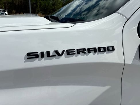 Used 2024 Chevrolet Silverado 1500 Custom image 29