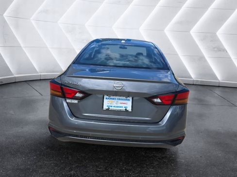 Used 2025 Nissan Altima 2.5 SV FWD image 6