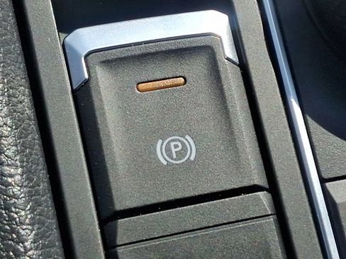 Used 2019 Volkswagen Atlas SEL Premium AWD/4WD image 27