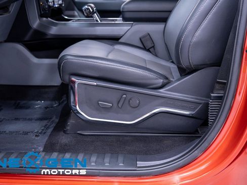 Used 2023 Ford F150 Lariat w/ Trailer Tow Package image 26