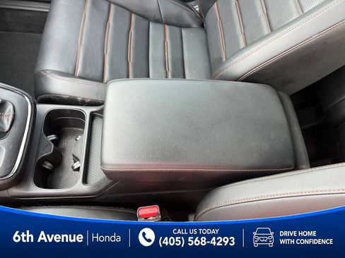 Used 2025 Honda CR-V Sport-L image 39