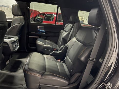 New 2025 Ford Expedition Tremor image 25