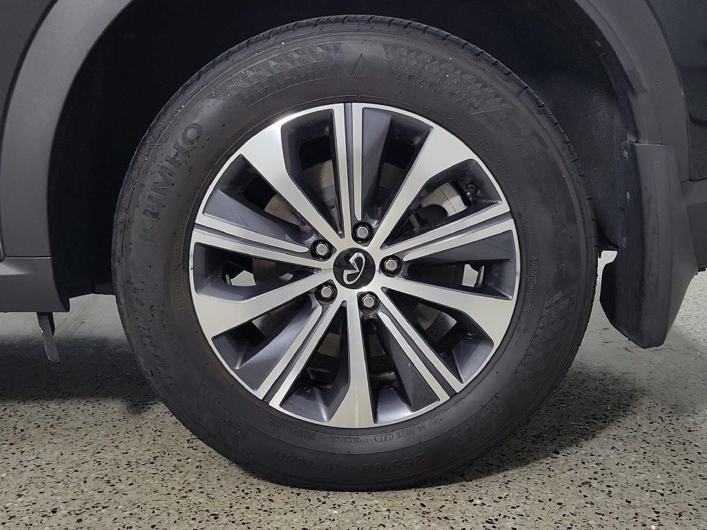 Used 2025 INFINITI QX60 Pure AWD/4WD image 9