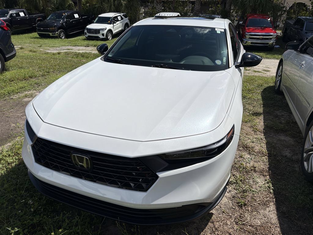 Used 2026 Honda Accord Sport image 3
