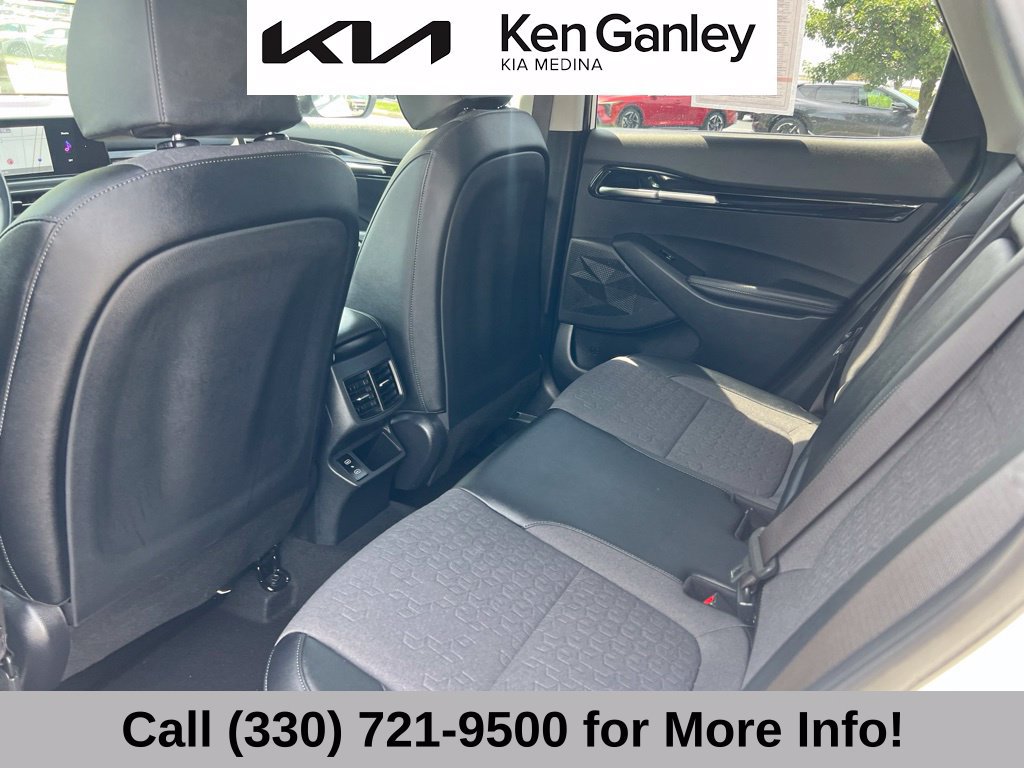 Certified 2024 Kia Seltos S AWD/4WD image 47