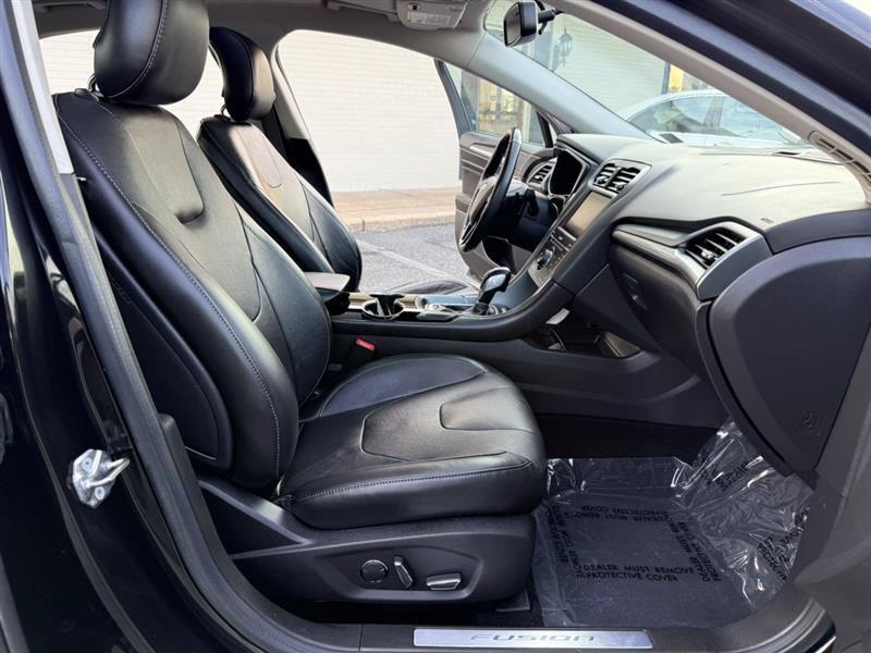 Used 2015 Ford Fusion Titanium AWD/4WD image 11