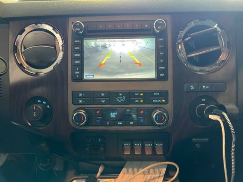 Used 2012 Ford F250 Lariat w/ Lariat Ultimate Pkg AWD/4WD image 8