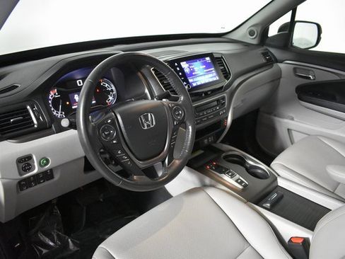 Used 2023 Honda Ridgeline RTL-E image 13
