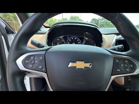 Used 2023 Chevrolet Traverse Premier w/ LPO, Floor Liner Package AWD/4WD image 12