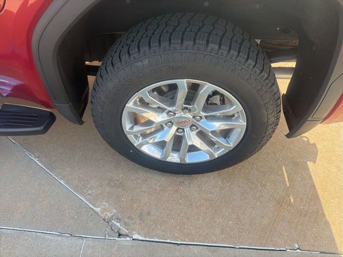 Used 2020 GMC Sierra 1500 SLT image 32