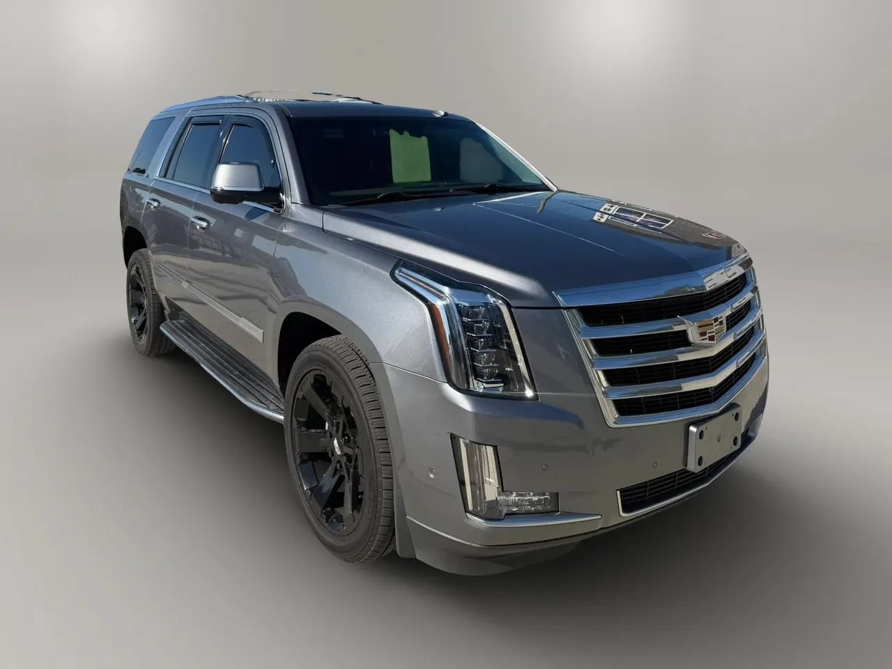 Used 2019 Cadillac Escalade Luxury AWD/4WD image 1