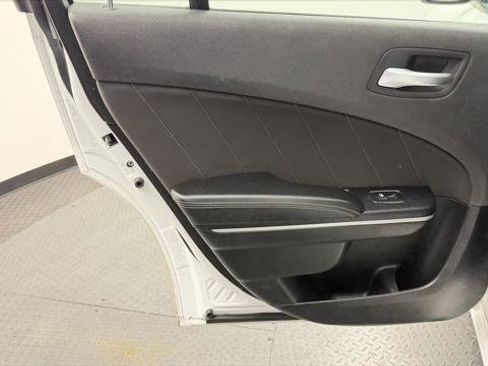 Used 2023 Dodge Charger SXT RWD image 16