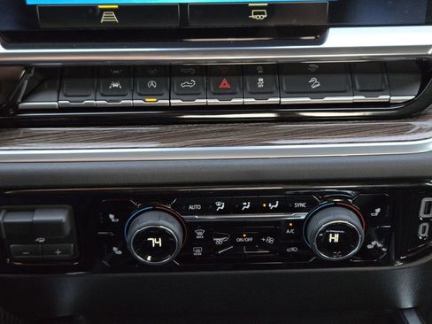 New 2026 Chevrolet Silverado 1500 LT Trail Boss w/ LPO, Dark Essentials Package image 15