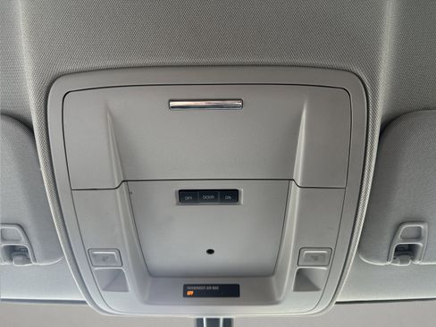 Used 2019 Chevrolet Silverado 1500 LT image 16