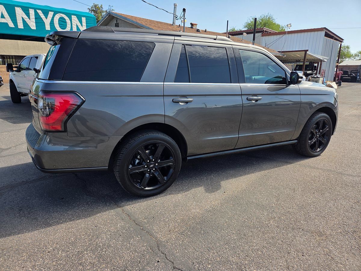 Used 2019 Ford Expedition Limited w/ Equipment Group 303A AWD/4WD image 5